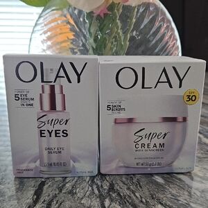 OLAY Super Eyes Serum and Cream Set with Pink Accents